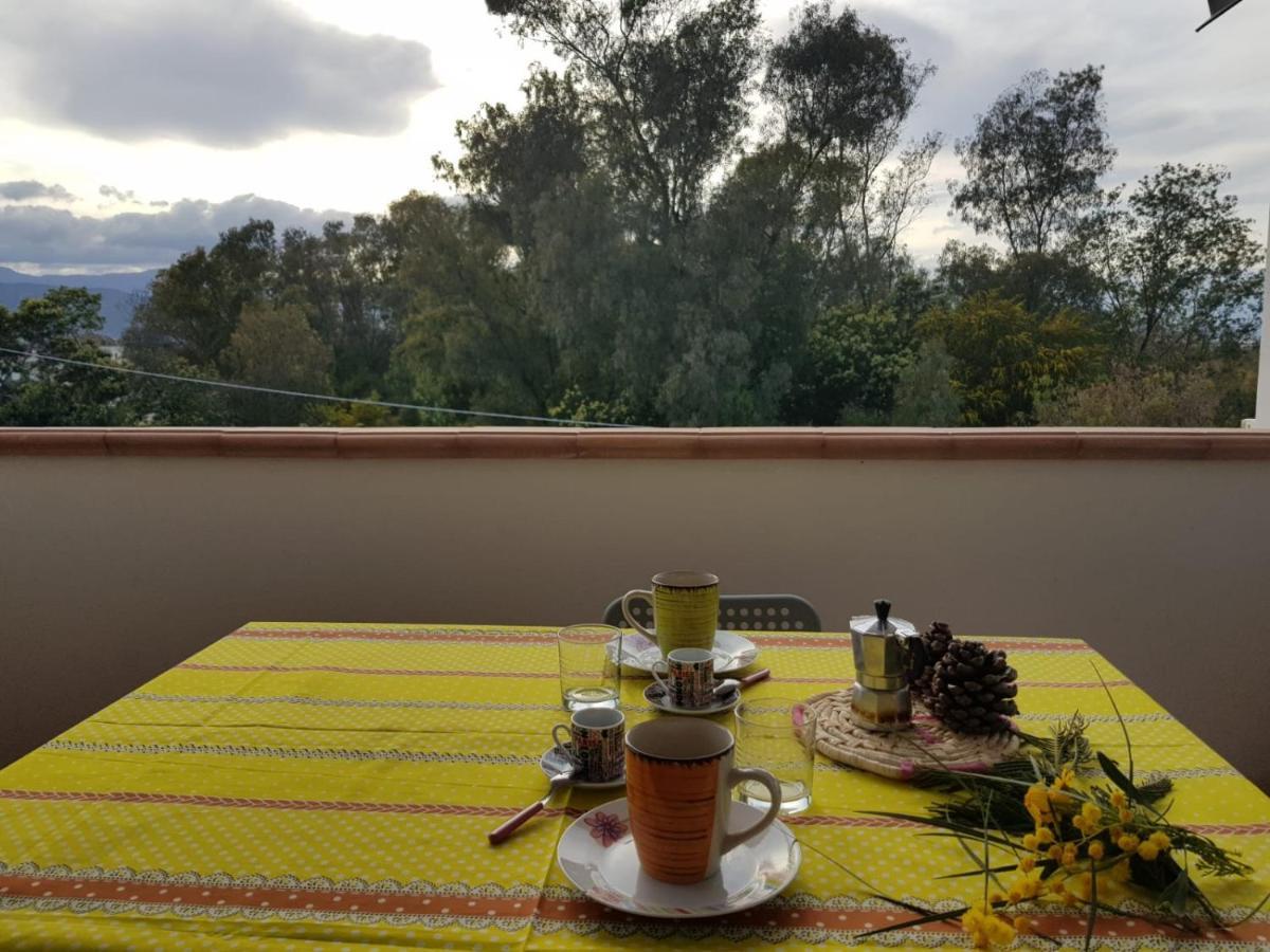 Borgo San Giorgio Apartment อาร์บาตักซ์ ภายนอก รูปภาพ