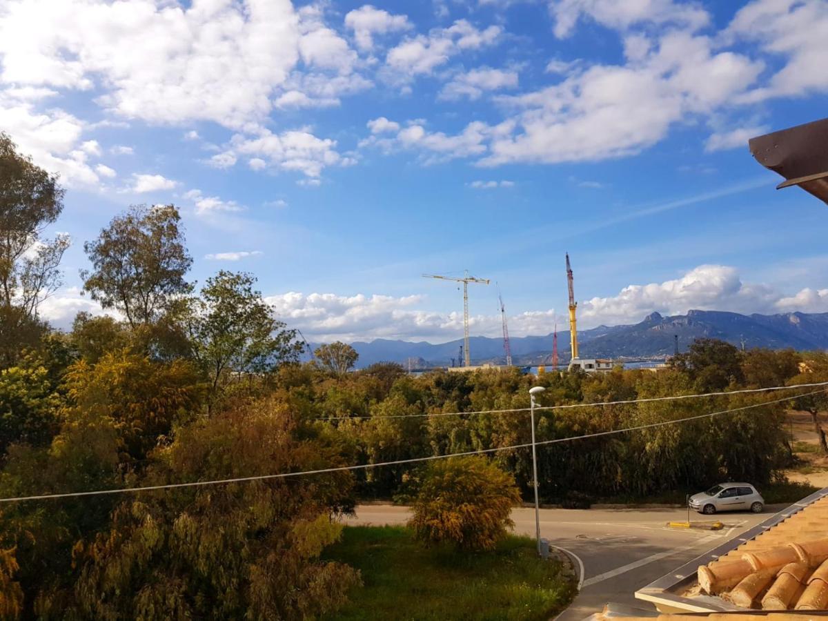 Borgo San Giorgio Apartment อาร์บาตักซ์ ภายนอก รูปภาพ